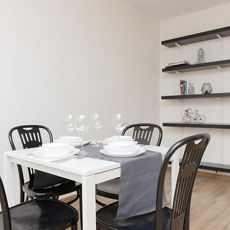 Old Town Spacious Apartment Bonifraterska By Renters Warszawa Zewnętrze zdjęcie