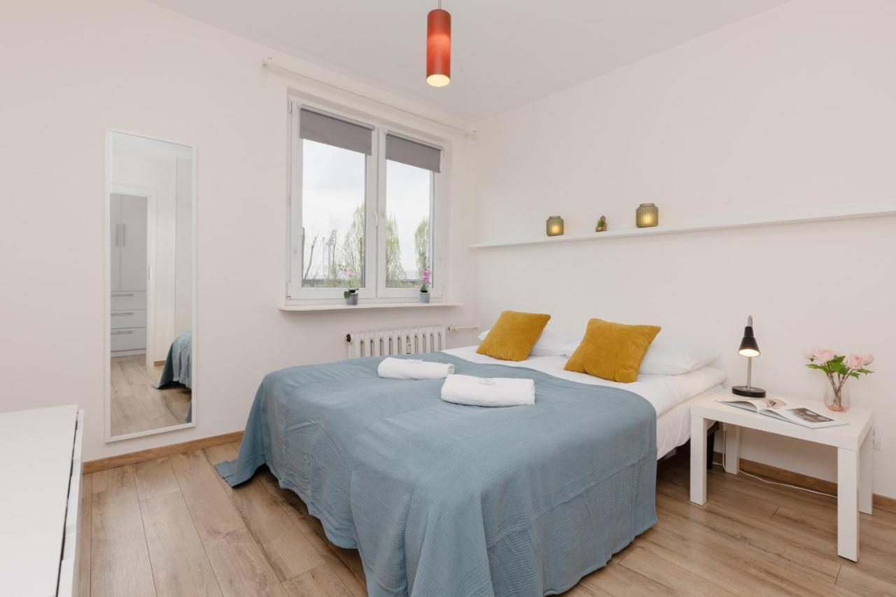 Old Town Spacious Apartment Bonifraterska By Renters Warszawa Zewnętrze zdjęcie
