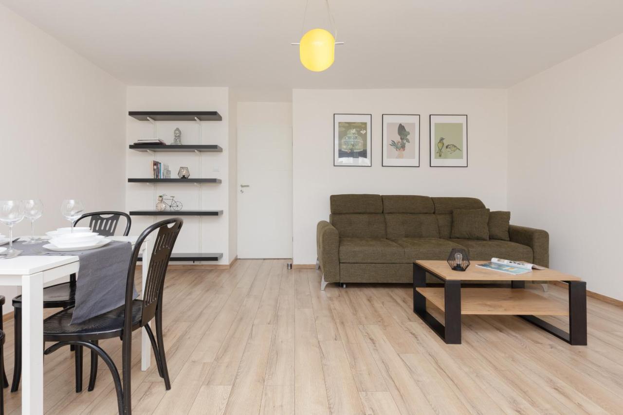 Old Town Spacious Apartment Bonifraterska By Renters Warszawa Zewnętrze zdjęcie